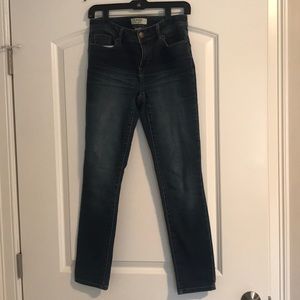 Stretchy skinny jeans, barely worn!